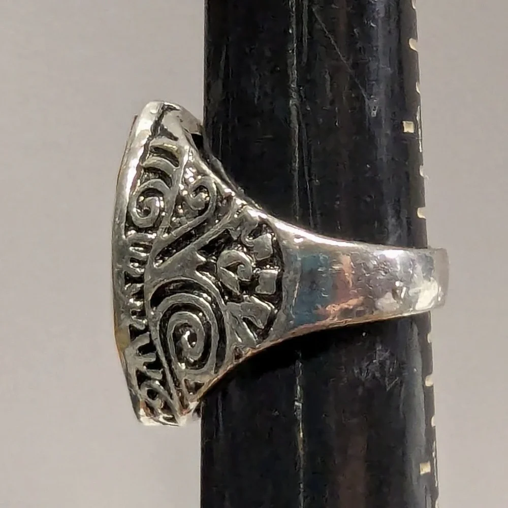 SilverTone Marquise Faceted Yellow Citrine November Statement Ring Plus‎ Size 11